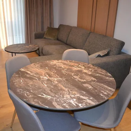 Albania Haven 13 Mine Peza דירה